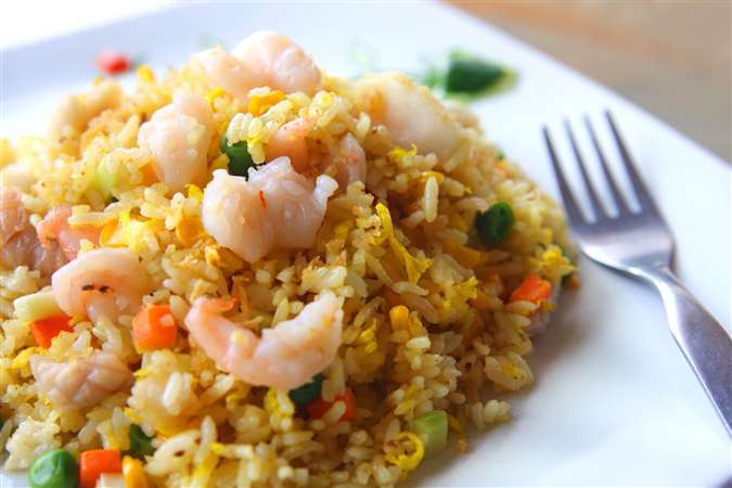 Rice with shrimps, vegetables and Tahina El Rashidi El Mizan 